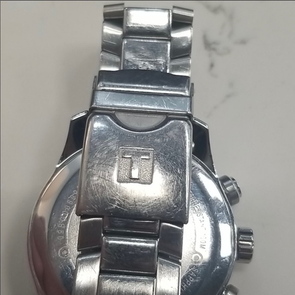 Tissot V8 Watch - Picture 2 of 5